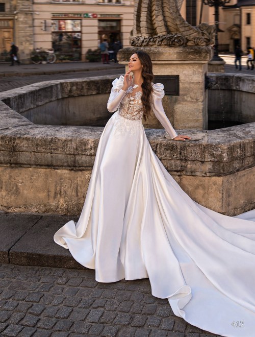 https://www.sposa-lia.com/images/stories/virtuemart/product/412       (5)74.jpg
